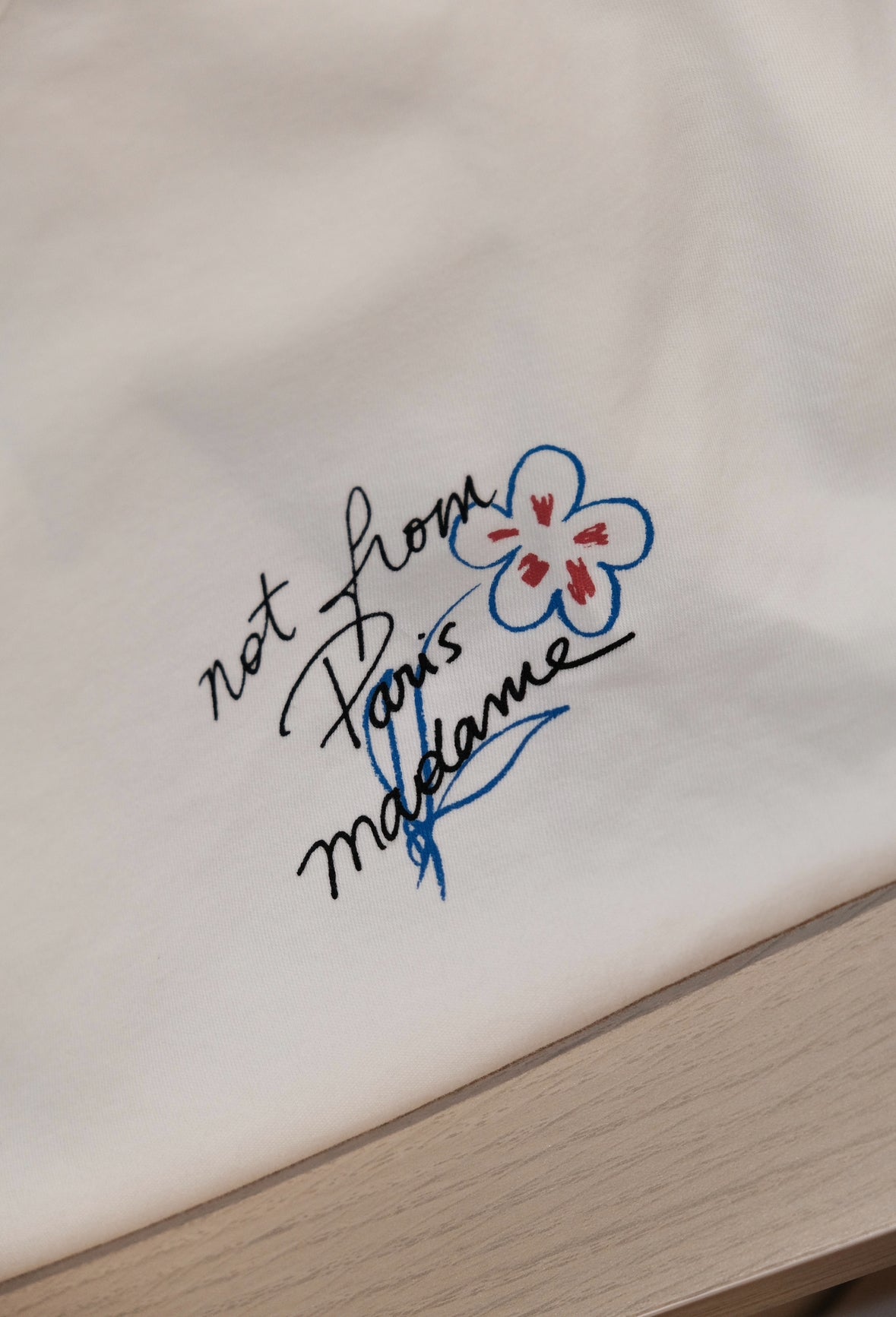 Slogan Esquisse Tee
